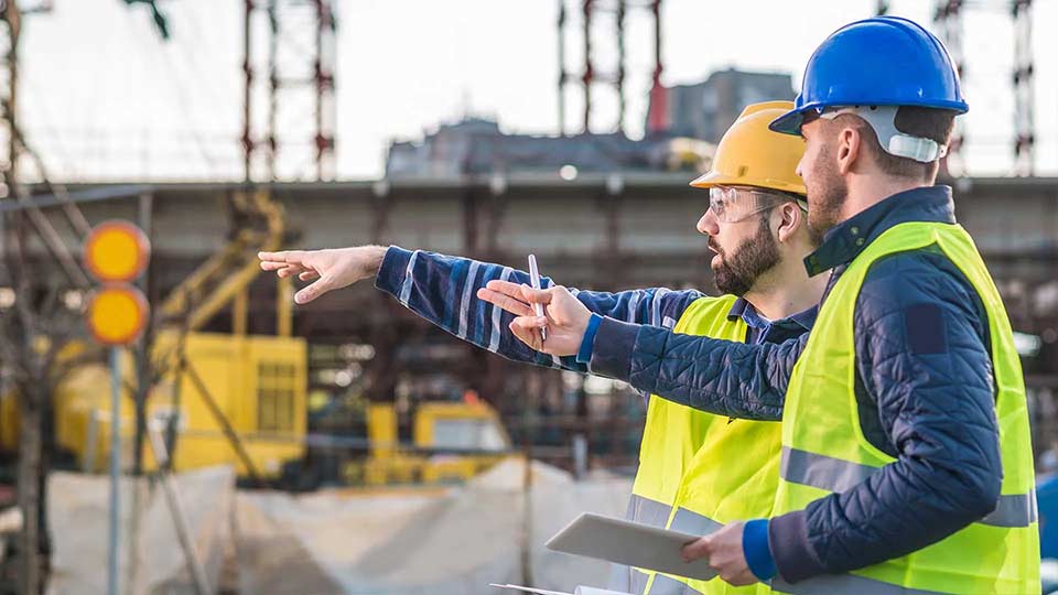 آموزش ایمنی کارگاهی و مشاوره ایمنی صنعتی در کرج توسط سلامت‌آزما